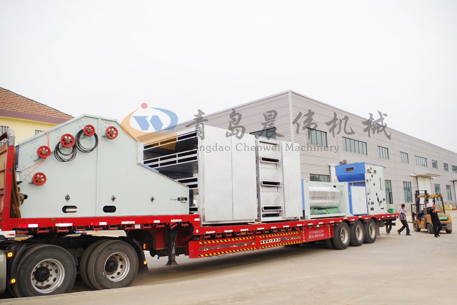 喷胶棉设备装车发货 喷胶棉设备装车发货